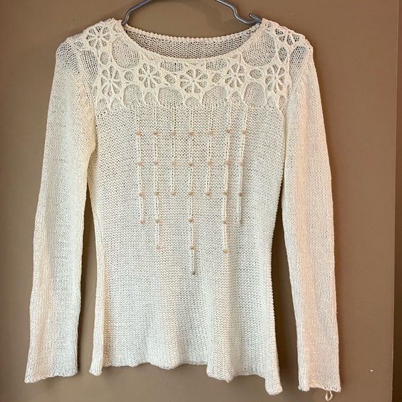 Off-White Crochet Top - Picture 1 of 2